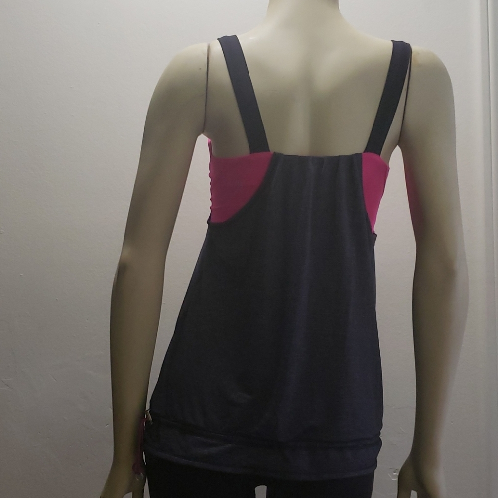 Lululemon top - Picture 3 of 4
